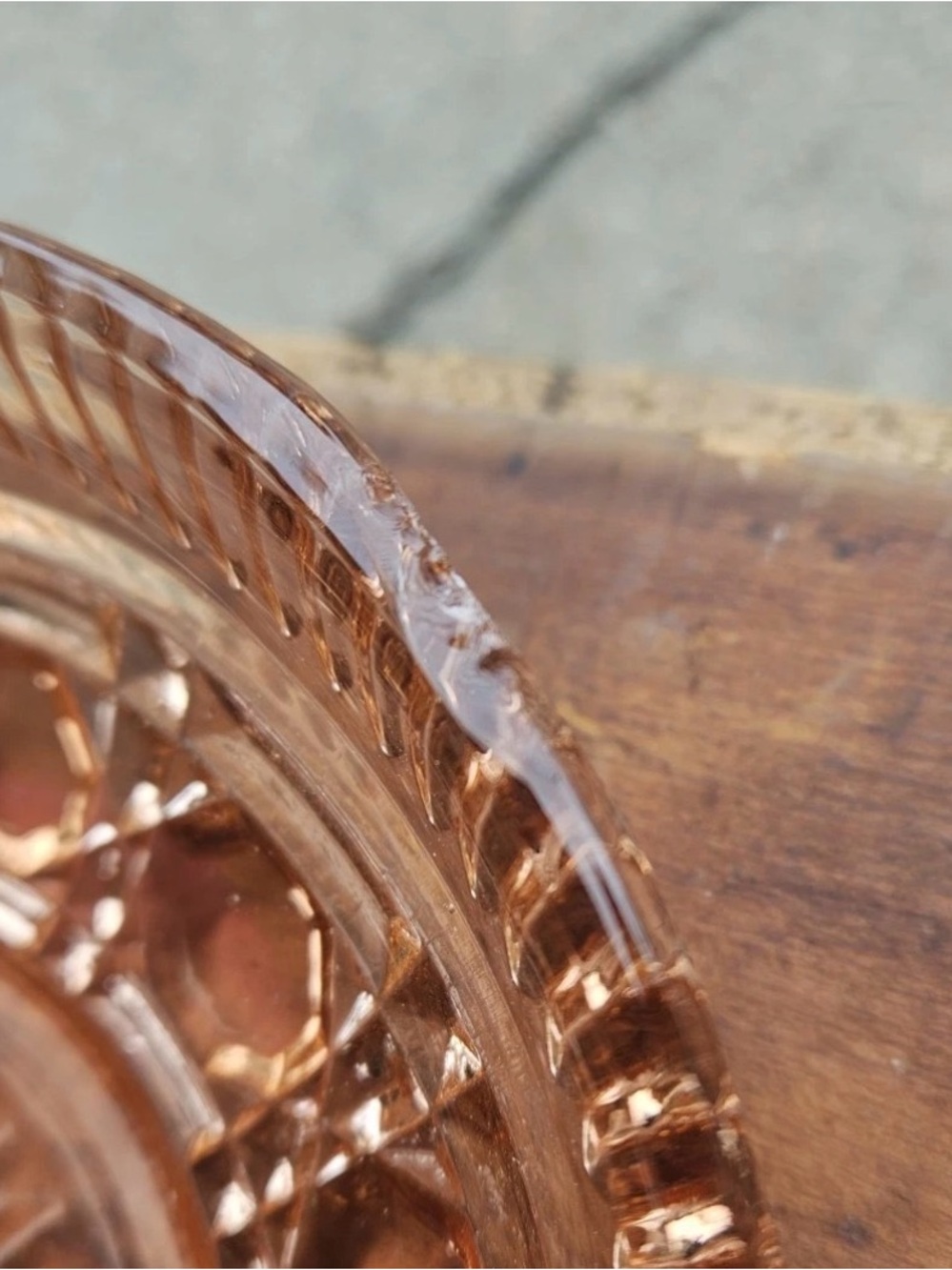 Vintage Pink Glass Divided Serving Dish-CHIP - Picture 3 of 7